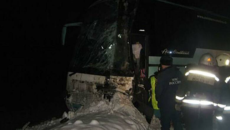 Число пострадавших в аварии автобуса под Нижним Новгородом выросло до 25 - newizv.ru - Дзержинск - Иваново