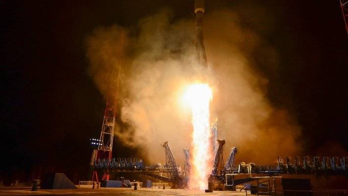 Запуск ракеты «Союз» с телескопом CHEOPS отложили - polit.info - Россия - Французская Гвиана - союз