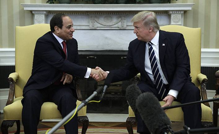 Дональд Трамп - Абдель Фаттаха - Al Jazeera (Катар): как долго будет молчать Трамп о своем «любимом диктаторе»? - inosmi.ru - США - Египет