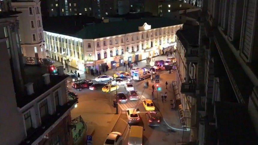 Евгений Манюров - Получил высший разряд: Бывший работодатель о лицензии стрелявшего у здания ФСБ - 5-tv.ru - Москва