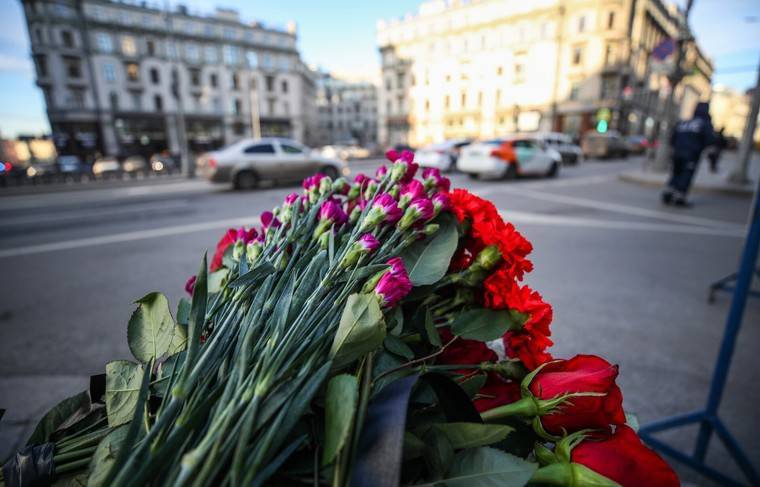 Вдова погибшего на Лубянке офицера ФСБ: «Как жить, не понимаю» - news.ru