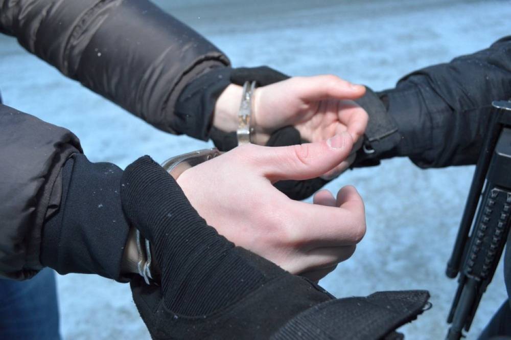 В Архангельске задержали мужчину с кристаллическим белым веществом - wvw.daily-inform.ru - Россия - Поморье