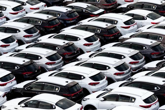 Алексей Калицев - Hyundai ожидает в 2020 году снижения российского авторынка примерно на 3% - autostat.ru - Россия