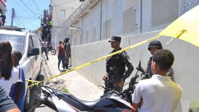 Мурманчанин убил жену в отеле Доминиканы и не пускал никого в номер - piter.tv - Доминиканская Республика