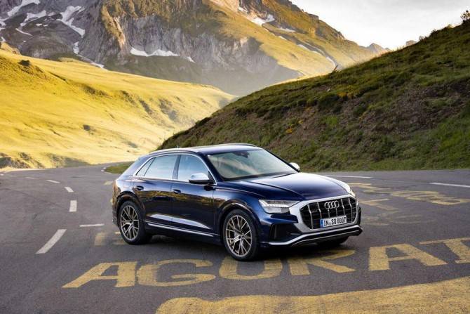 «Заряженные» Audi SQ7 и SQ8 доберутся до России в 2020 году - autostat.ru - Россия