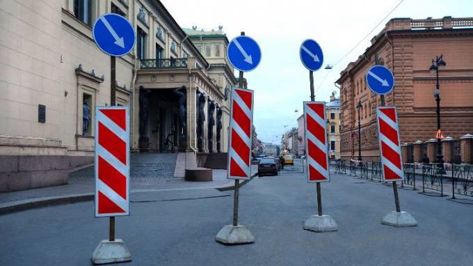Опубликован список улиц Петербурга, движение на которых в Новогоднюю ночь будет прекращено - piter.tv - Санкт-Петербург