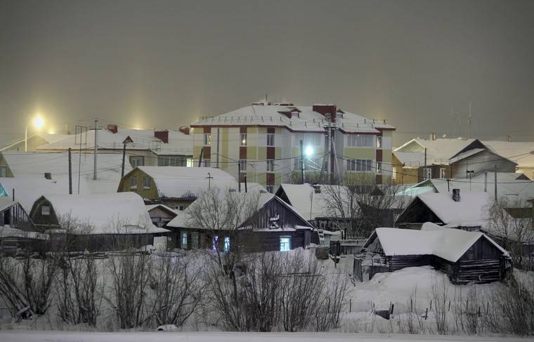 Сильный снегопад нарушил работу аэропорта Салехарда - news.ru - Москва - Сочи - Астрахань - Ереван