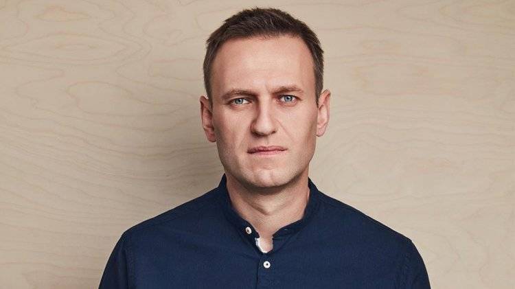 Алексей Навальный - Алексей Немерюк - Навальный ухватился за фейк о покупке снега, чтобы обвинить Москву в расточительстве - polit.info - Москва - Швейцария