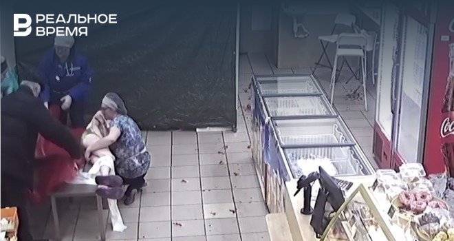 Спасшийся от тройного убийства в Менделеевске ребенок спрятался в пекарне — видео - realnoevremya.ru - Менделеевск - Татарстан