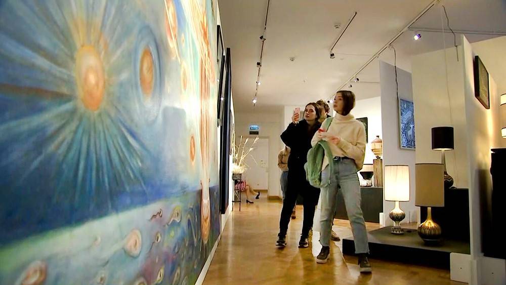 В Музее декоративного искусства открылась выставка "Трын-трава" - tvc.ru - Москва - Санкт-Петербург - Звенигород