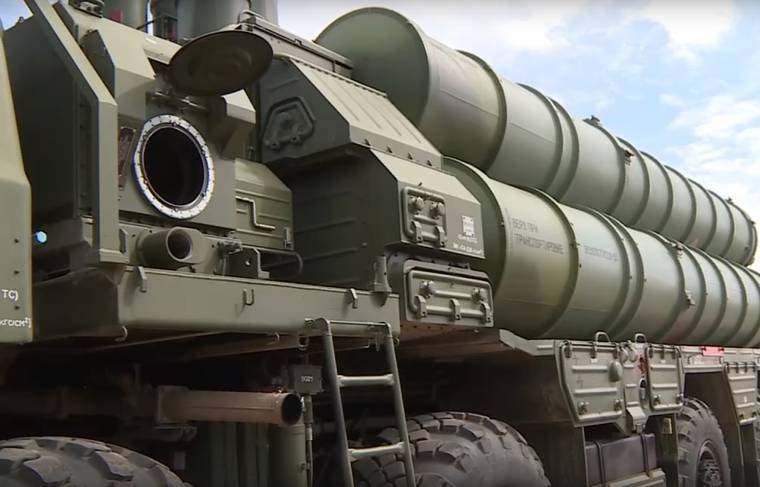 Макрон призвал разобраться, можно ли «встроить» С-400 в стандарты НАТО - news.ru