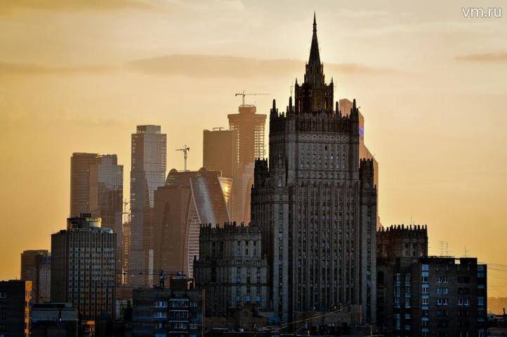 Строительство трех небоскребов завершили на территории «Большого Сити» - vm.ru - Москва