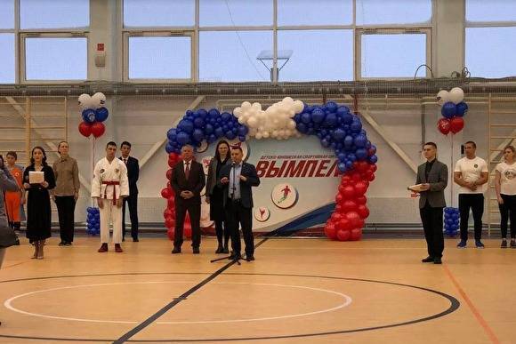 Алексей Андреев - «Автобан» открыл в Мегионе новый спортивный центр - znak.com - Югра