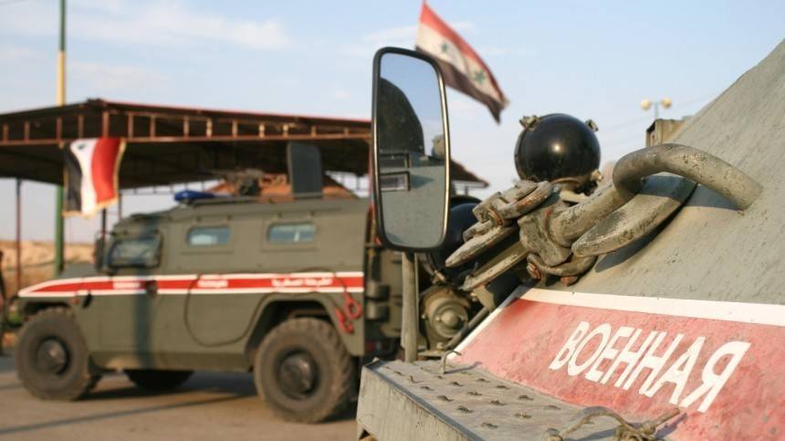Денис Кулага - Российские военные доставили гуманитарную помощь в сирийскую Ракку - 5-tv.ru - Ракка - Этот