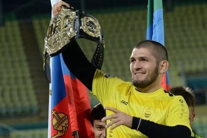Хабиб Нурмагомедов - Нурмагомедов призвал бывшего чемпиона UFC Сен-Пьера устроить бой - lenta.ru - Москва - Нью-Йорк - Абу-Даби