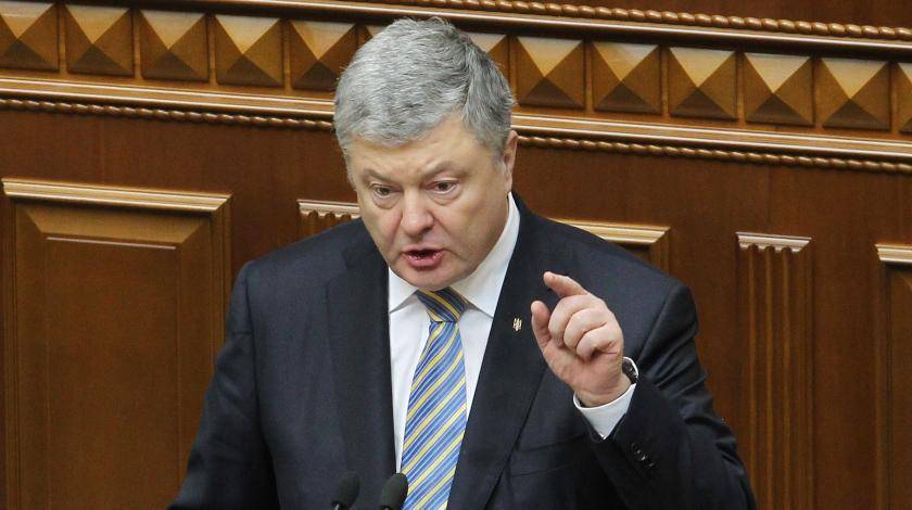 Петр Порошенко - Юлия Тимошенко - Порошенко превратил президентские выборы в украинский базар - utro.ru - Украина - Киев