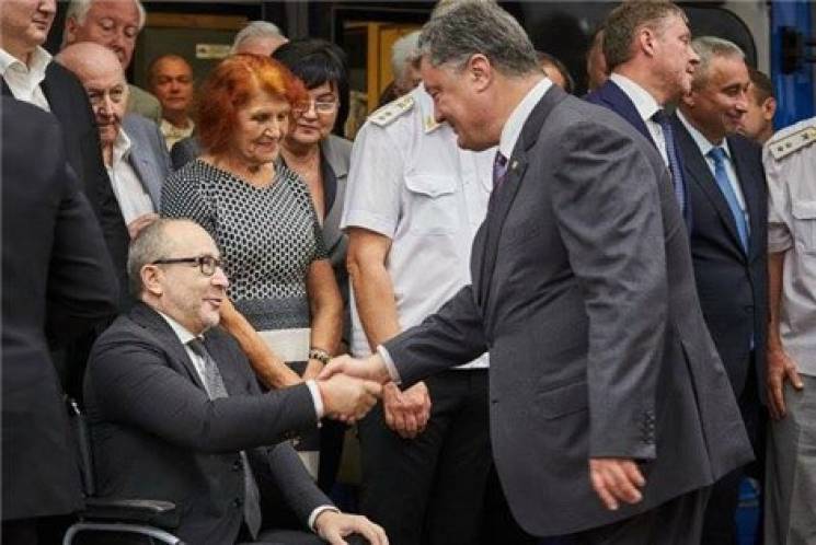 Петр Порошенко - Арсен Аваков - Андрей Золотарев - Нацисты с новой силой возьмутся за Кернеса, присягнувшего Порошенко - politnavigator.net - Россия - Украина