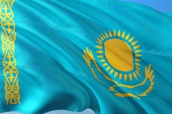 Владимир Путин - Нурсултан Назарбаев - Алексей Мухин - Политолог призвал не забывать о том, что Казахстан и Россия союзные государства - pnp.ru - Россия - Казахстан