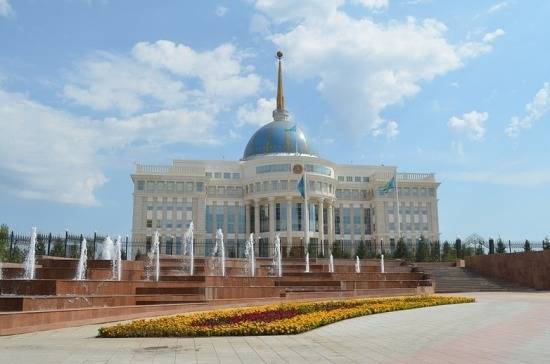 Касым-Жомарт Токаев - Нурсултан Назарбаев - Токаев предложил переименовать столицу Казахстана в честь Назарбаева - pnp.ru - Казахстан - Астана