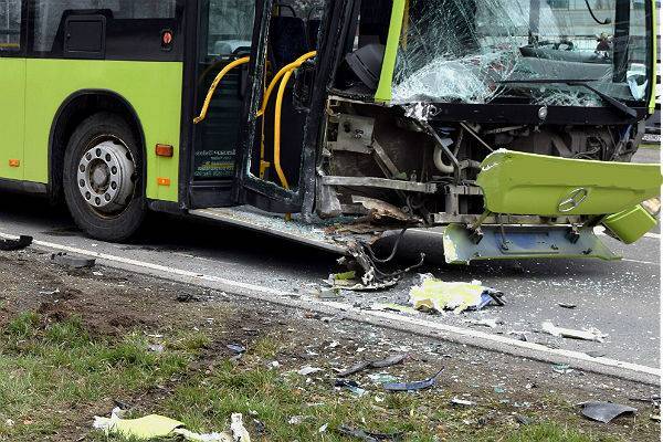 В Нур-Султане автобус попал в аварию, двое погибших - trud.ru - Казахстан - Астана - Нур-Султане