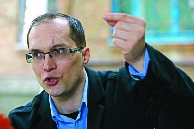 Александр Турчинов - Юрий Бутусов - Глашатай Турчинова призывает к войне в Донбассе, Крыму, Приднестровье - politnavigator.net - Россия - Украина