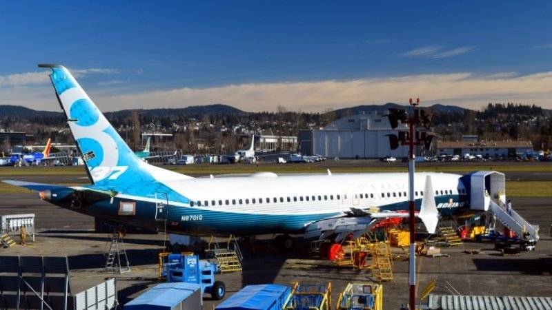 Джордж Буш - Boeing провел около 100 испытаний обновленного ПО самолетов 737 MAX - polit.info - США - Эфиопия