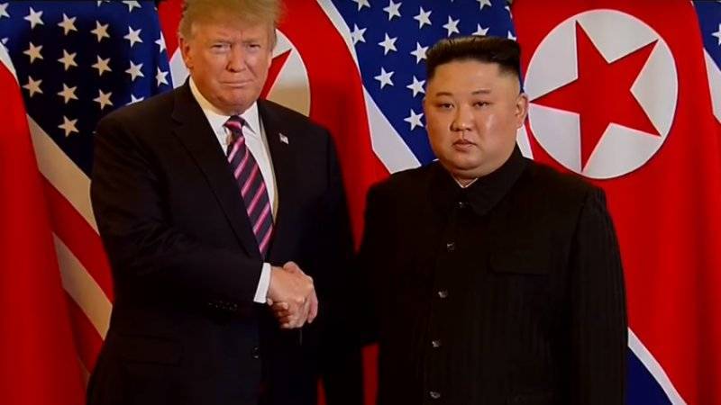Дональд Трамп - Ким Ченын - Мун Чжэин - Трамп заявил о хороших отношениях с Ким Чен Ыном - polit.info - Южная Корея - США - Вашингтон - КНДР - Ханой