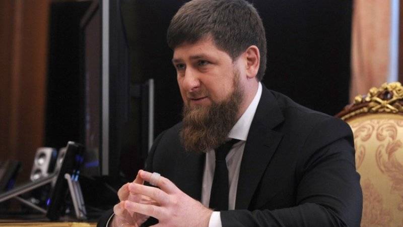 Рамзан Кадыров - Кадыров призвал простить Чечне ошибочные долги за газ - polit.info - респ. Чечня - Грозный