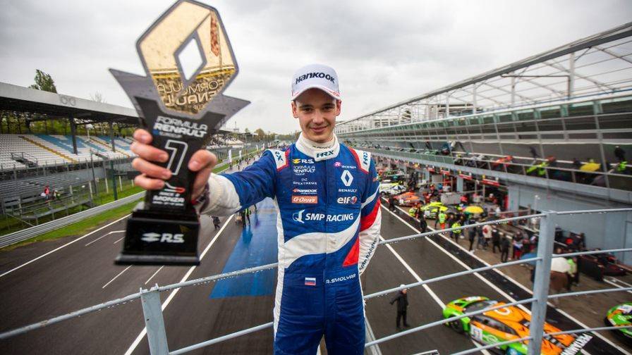 Александр Смоляр - Александр Смоляр выиграл гонку первого этапа Formula Renault Eurocup - autosport.com.ru