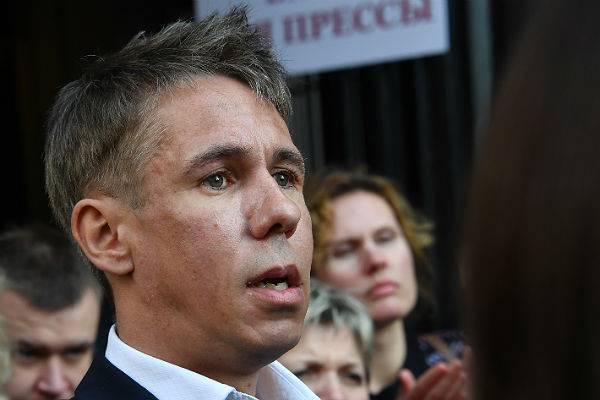Алексей Панин - Панин назвал россиян самыми злыми людьми в мире - trud.ru - Россия
