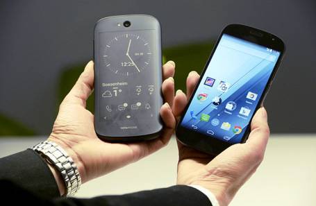 «Раскачать рынок не удалось». Почему YotaPhone не оправдал надежд? - bfm.ru - Россия - Сингапур