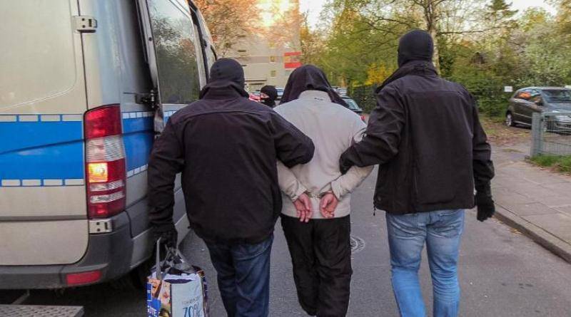 В Гамбурге задержали террориста, подозреваемого в вербовке новых членов ИГ - germania.one - Сирия - Германия - Гамбург