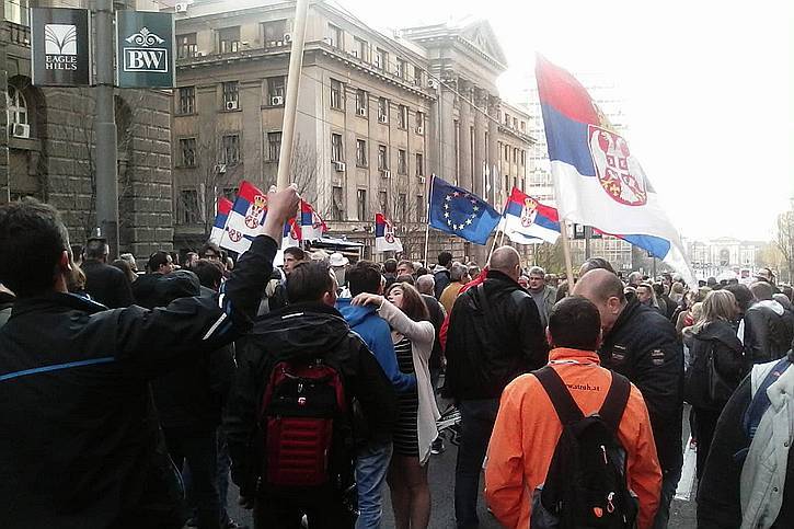 Драган Джилас - В Сербии очередная акция майданщиков под флагом ЕС обернулась пшиком - politnavigator.net - Сербия - Белград