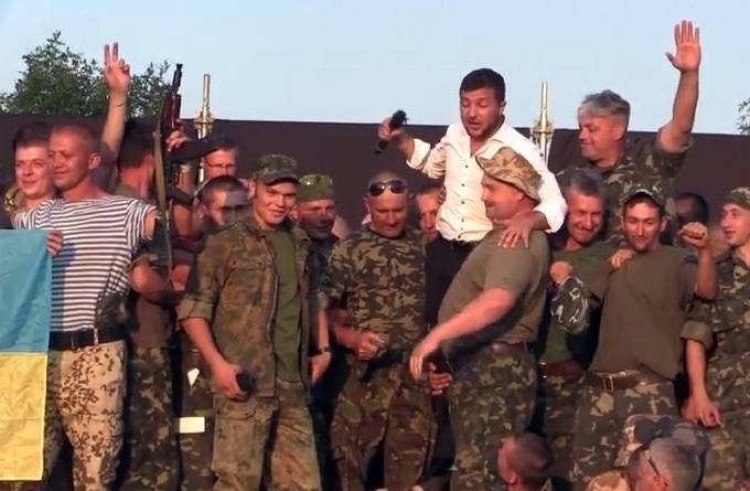 Владимир Зеленский - Петр Порошенко - Игорь Коломойский - Коломойский заявил о возможности расправ над участниками Русской весны | Политнавигатор - politnavigator.net - Украина - Киев