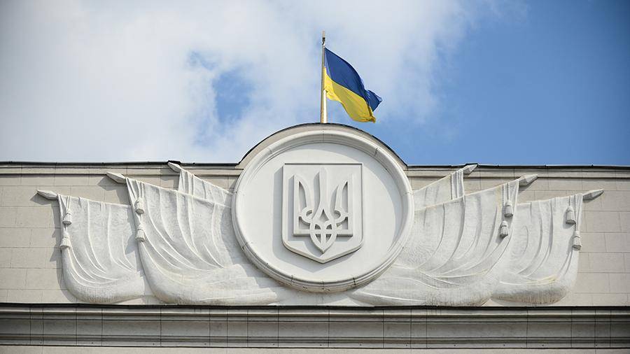 Владимир Зеленский - Петр Порошенко - В раде предложили поделить инаугурацию Зеленского на два этапа - iz.ru - Украина