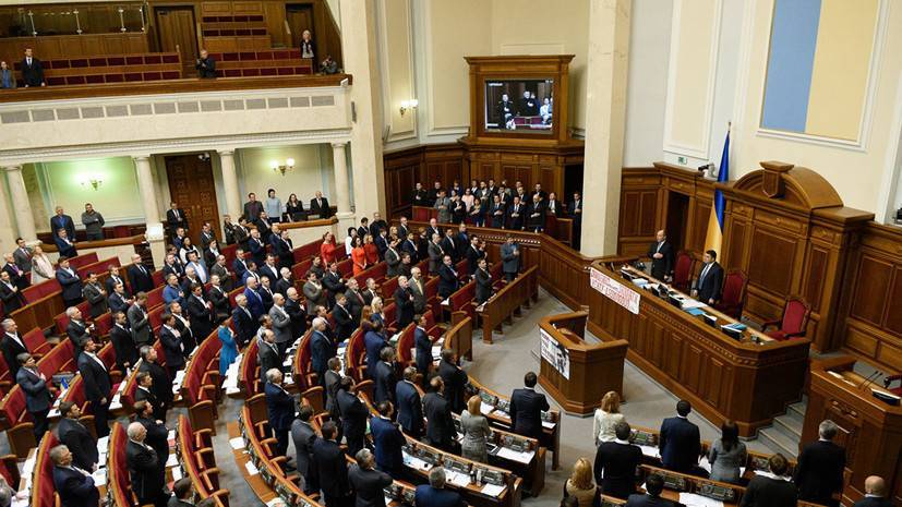 Петр Порошенко - Зеленский - В штабе Зеленского рассказали о затягивании его инаугурации - russian.rt.com - Украина