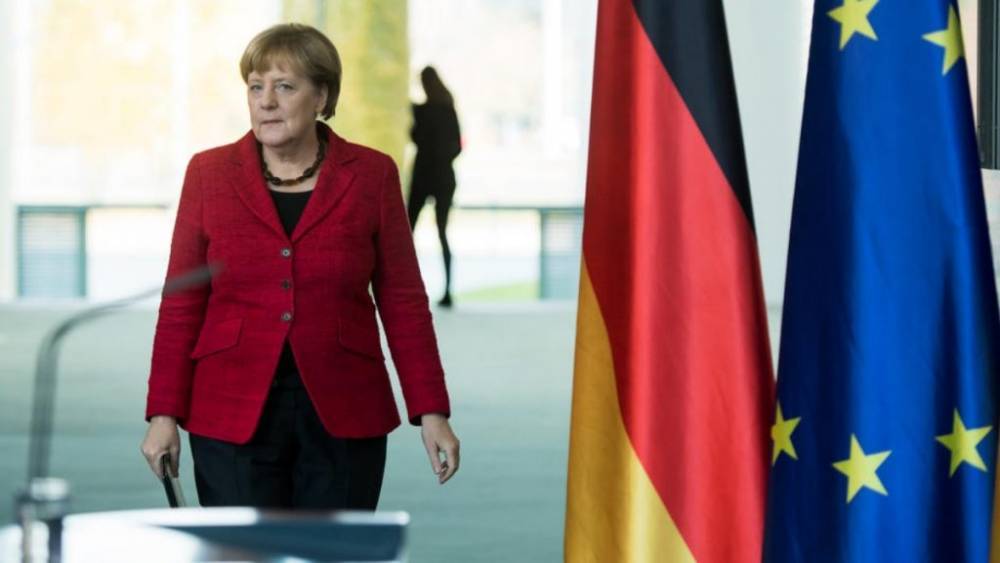 Ангела Меркель - Нужно ли менять национальный гимн Германии? Что об этом думает Меркель - germania.one - Германия - Берлин - Меркель