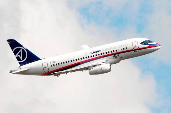 Летевший из Москвы в Самару Sukhoi Superjet 100 вернулся в Шереметьево - pnp.ru - Москва - Самара - Владимир