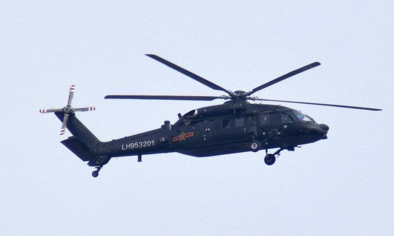 Китайский многоцелевой вертолёт Z-20 принят на вооружение НОАК - topwar.ru - Китай - county Black Hawk