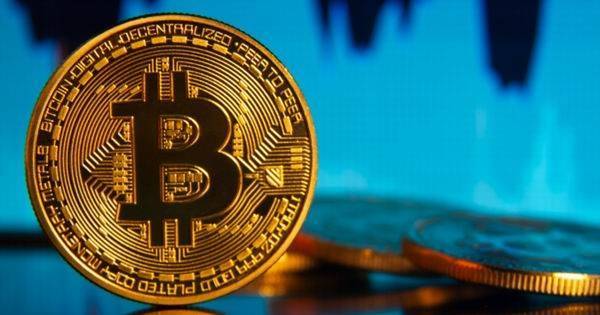 Восстание биткоина: Главная мировая криптовалюта прошла важную отметку $7000 - cnews.ru