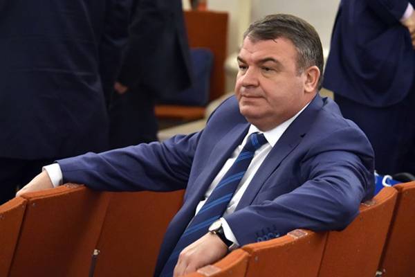 Анатолий Сердюков - Денис Мантуров - Евгения Васильева - Экс-министр обороны Сердюков возглавил Объединенную авиастроительную корпорацию - theins.ru - Россия