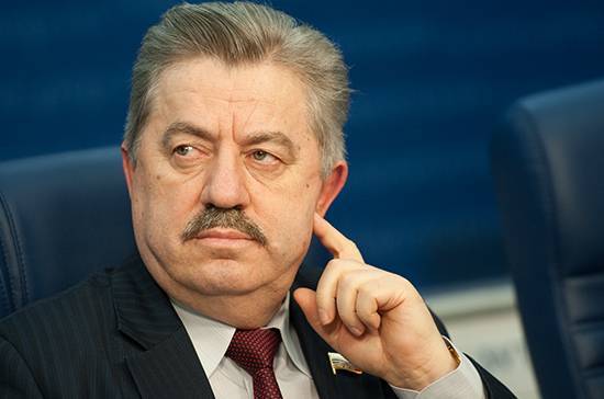 Владимир Зеленский - Виктор Водолацкий - Водолацкий о послании Зеленского жителям Донбасса и Крыма: это очень добрый сигнал - pnp.ru - Украина - Крым - обл. Донецкая - Луганская обл. - Донбасс