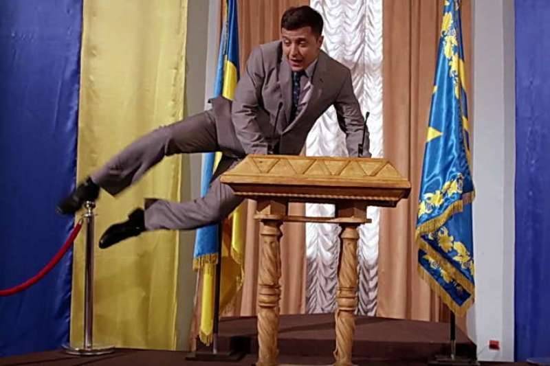 Дмитрий Корнейчук - Украинцев, обманутых медийным шоу, добивают медиа-цирком | Политнавигатор - politnavigator.net - Киев