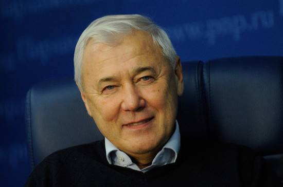 Анатолий Аксаков - Аксаков рассказал, почему в России не будет ипотечного пузыря - pnp.ru - Россия - США