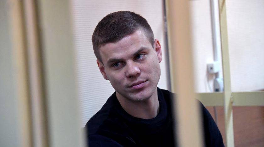 Павел Мамаев - Александр Кокорин - Странное дело: скандальная свидетельница Кокорина и Мамаева разбилась на отдыхе - utro.ru - Прага