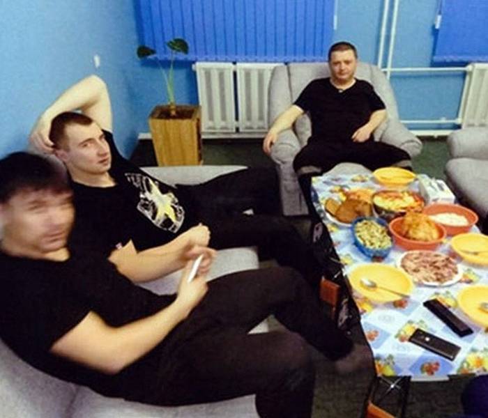 Рауф Арашуков - Рауль Арашуков - Валерий Максименко - Александр Ионов - «У людей там холодильники ломятся от черной икры, еду из ресторанов заказывают». Во ФСИН удивились жалобе Арашукова на условия в СИЗО - theins.ru - Москва