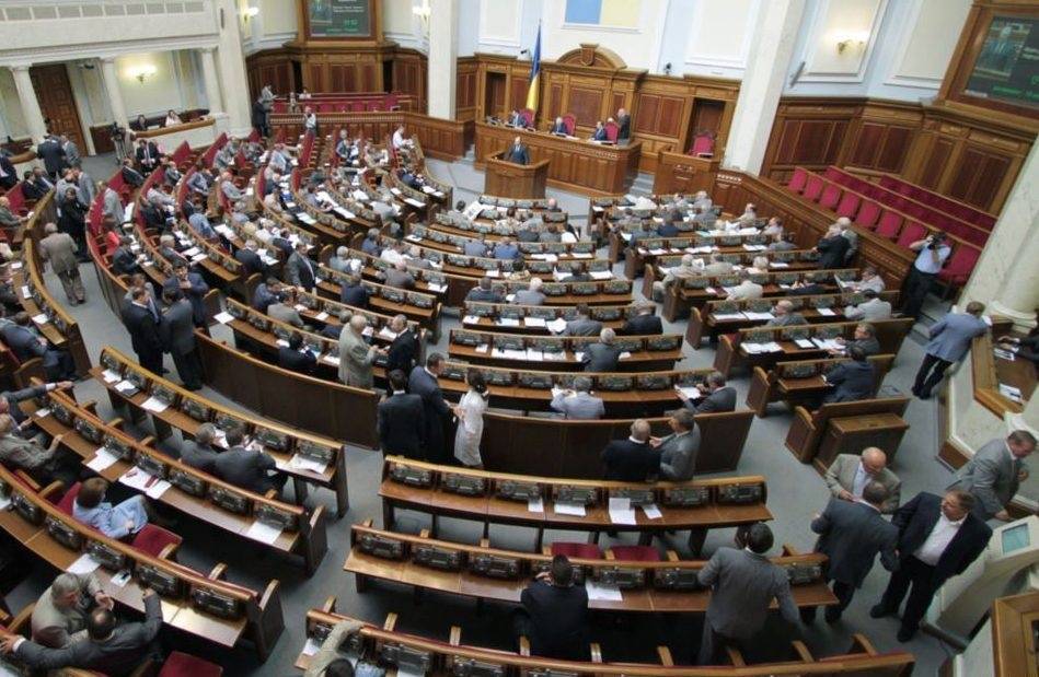 Владимир Зеленский - Петр Порошенко - В Раде назвали вероятную дату парламентских выборов - news-front.info - Украина