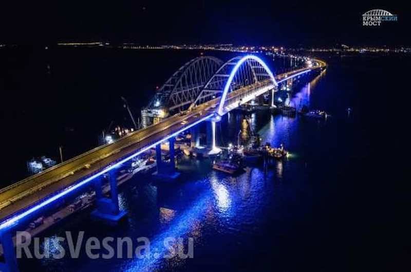 Владимир Путин - 52 тысячи слонов и 5 млн авто: Крымский мост отмечает первую годовщину - bloknot.ru - Россия - Крым
