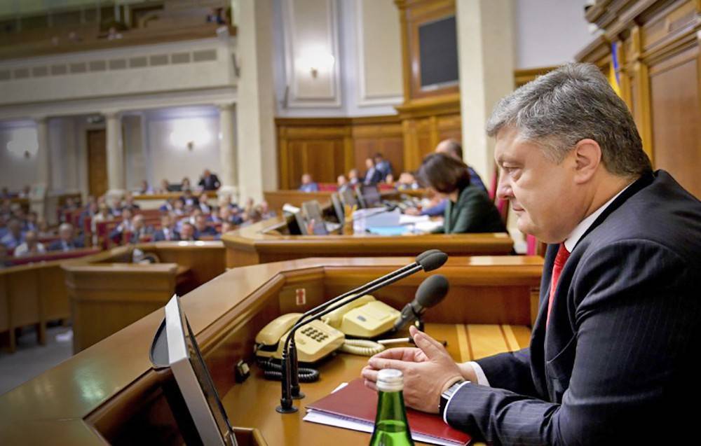 Петр Порошенко - Юлия Тимошенко - Антон Геращенко - Тимошенко или Порошенко? В Раде готовятся к новому премьеру - tvc.ru - Украина