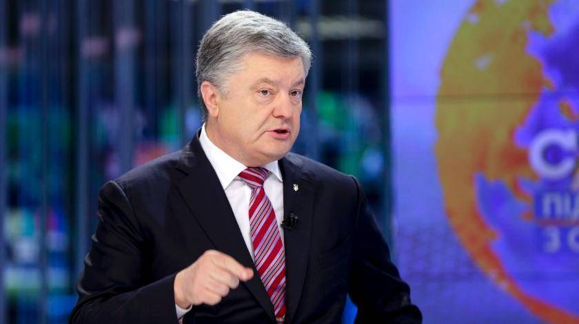 Владимир Зеленский - Петр Порошенко - В Киеве приготовили виселицу для Порошенко - utro.ru - Украина